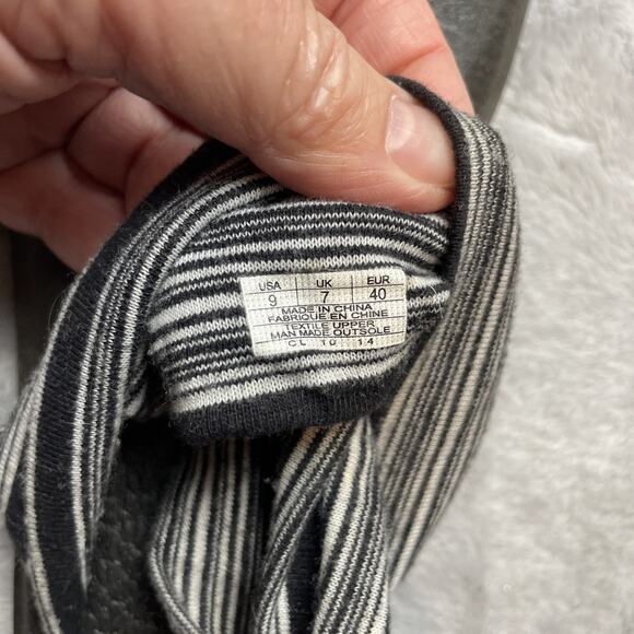 Sanuk Yoga Mat Sandals Womens 9 Black Stripe Slingback Platform Comfort Thongs - Picture 6 of 8